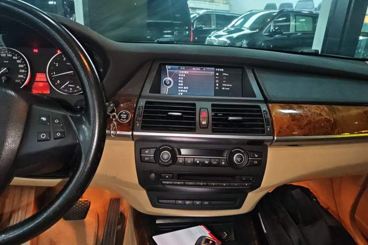 Used BMW X5 2011 xDrive35i Leading Model Audio And AC Panel