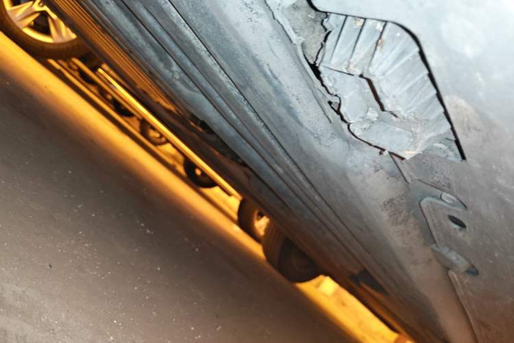 Used BMW X5 2011 xDrive35i Leading Model Chassis Front Left