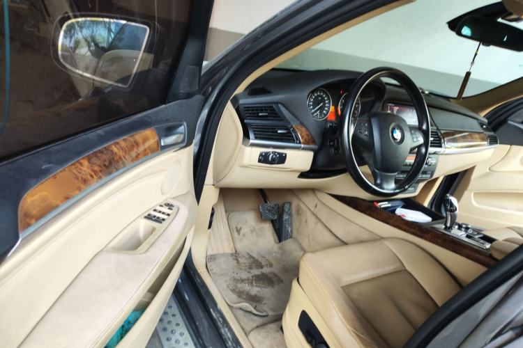Used BMW X5 2011 xDrive35i Leading Model Driver Seat