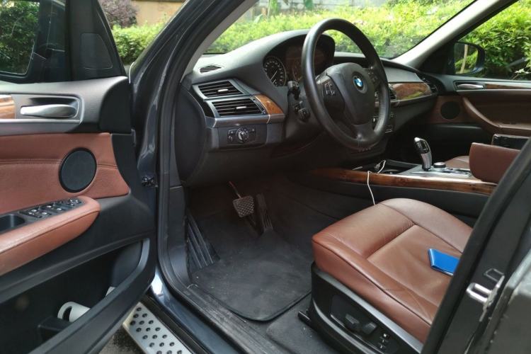 Used BMW X5 2011 xDrive35i Leading Model Driver Seat
