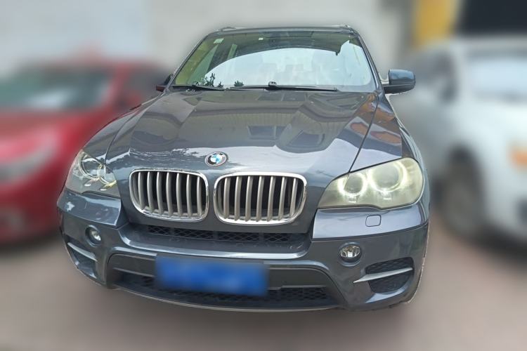 Used BMW X5 2011 xDrive35i Luxury Edition Front
