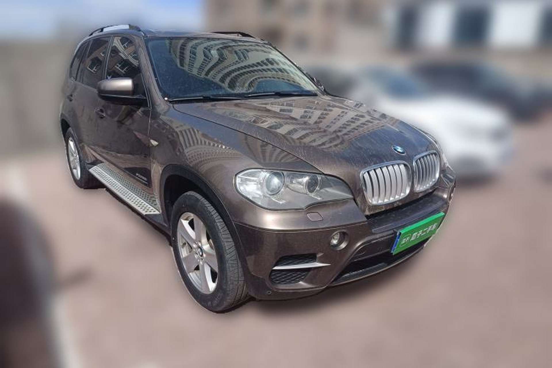 Used BMW X5 2011 xDrive35i Leading Model Front Right 45 Deg
