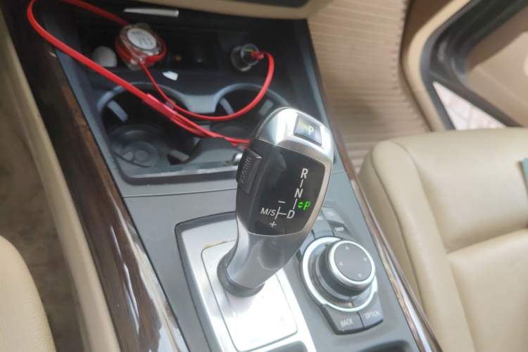 Used BMW X5 2011 xDrive35i Luxury Edition Gear Lever