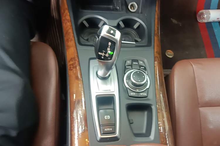 Used BMW X5 2011 xDrive35i Leading Model Gear Lever