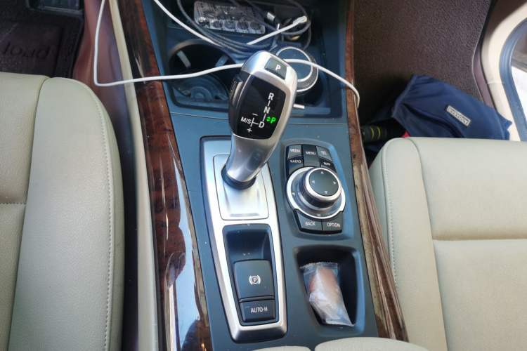 Used BMW X5 2011 xDrive35i Leading Model Gear Lever