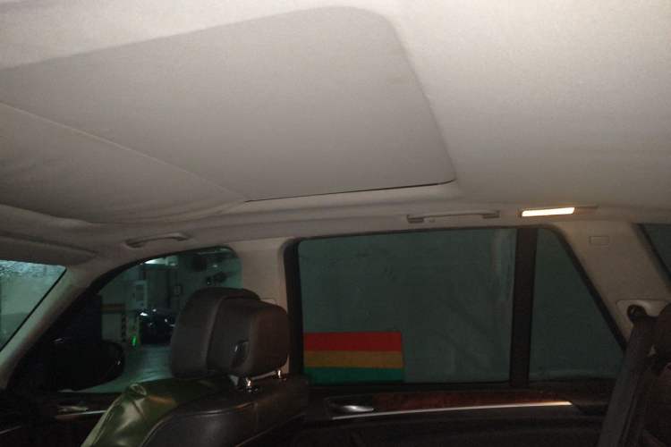 Used BMW X5 2011 xDrive35i Leading Model Headliner