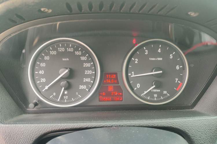 Used BMW X5 2011 xDrive35i Luxury Model Instrument Cluster