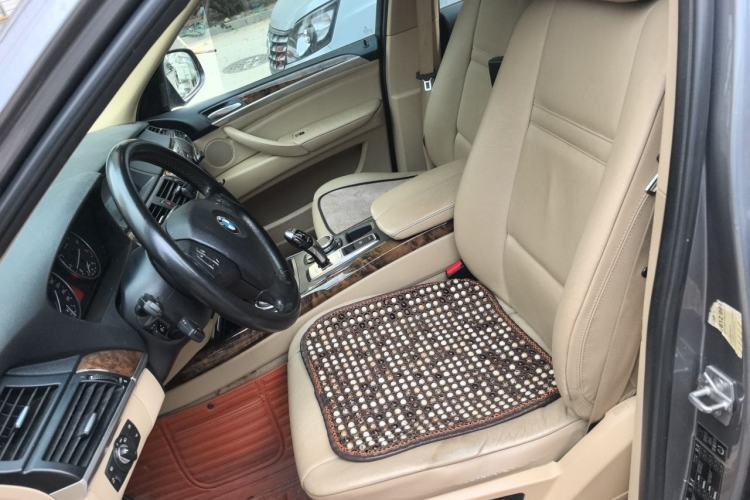 Used BMW X5 2011 xDrive35i Luxury Model Left Front Seat