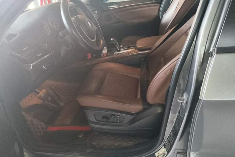 Used BMW X5 2011 xDrive35i Luxury Model Left Front Seat