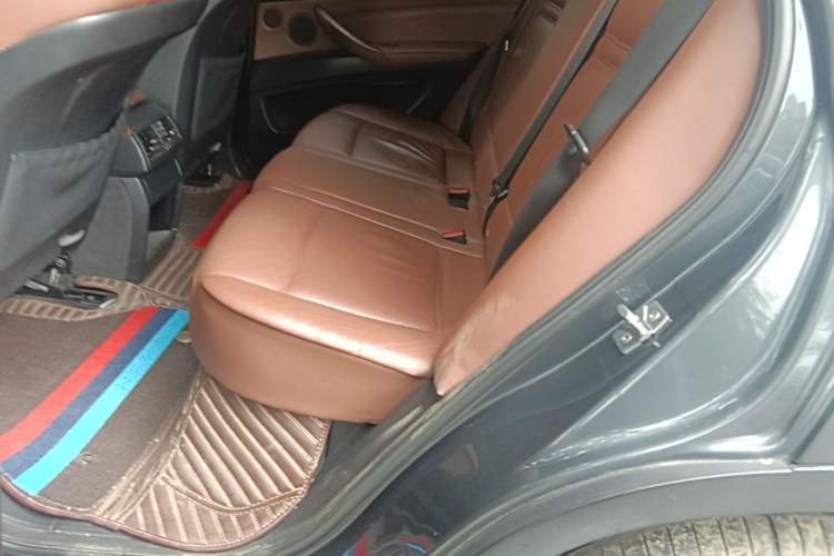 Used BMW X5 2011 xDrive35i Leading Model Left Rear Seat
