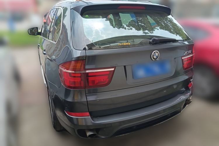 Used BMW X5 2011 xDrive35i Luxury Edition Rear Left 45 Deg