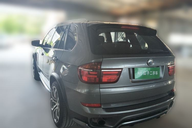 Used BMW X5 2011 xDrive35i Luxury Model Rear Left 45 Deg