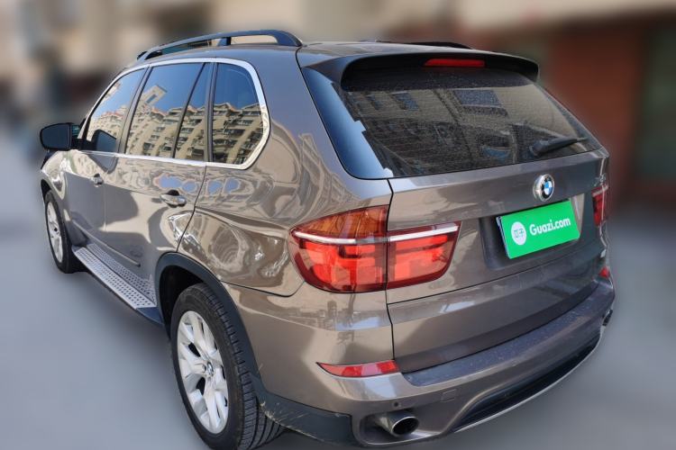 Used BMW X5 2011 xDrive35i Leading Model Rear Left 45 Deg