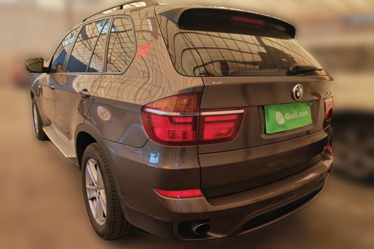 Used BMW X5 2011 xDrive35i Leading Model Rear Left 45 Deg