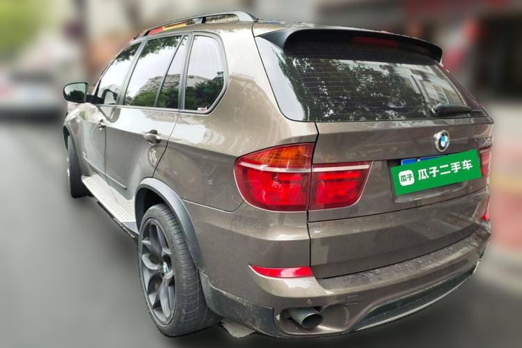 Used BMW X5 2011 xDrive35i Leading Model Rear Left 45 Deg