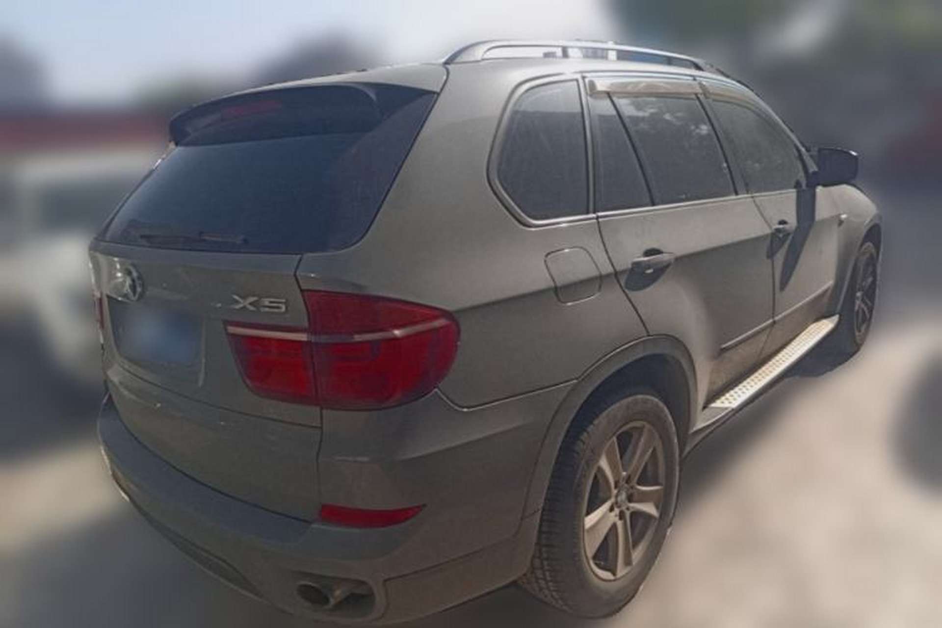 Used BMW X5 2011 xDrive35i Leading Model Rear Right 45 Deg