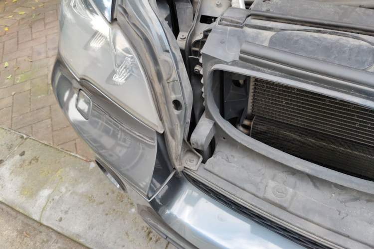 Used BMW X5 2011 xDrive35i Luxury Edition Right Front Headlight