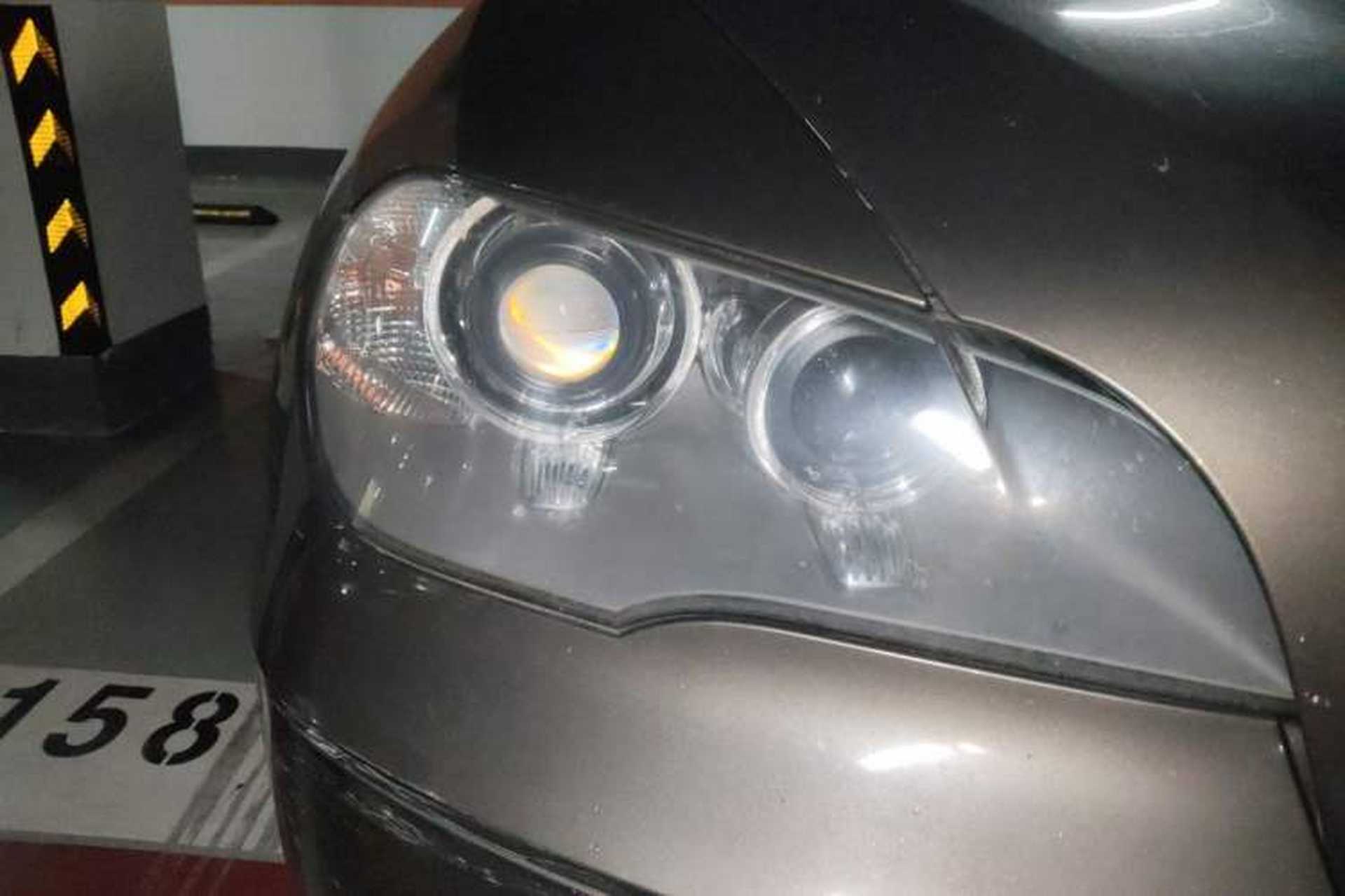 Used BMW X5 2011 xDrive35i U.S. specification Right Front Headlight