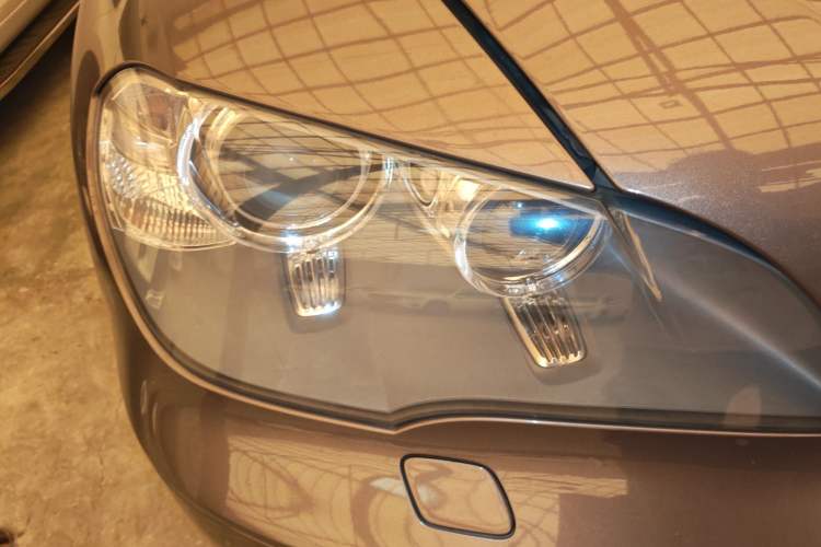 Used BMW X5 2011 xDrive35i Leading Model Right Front Headlight