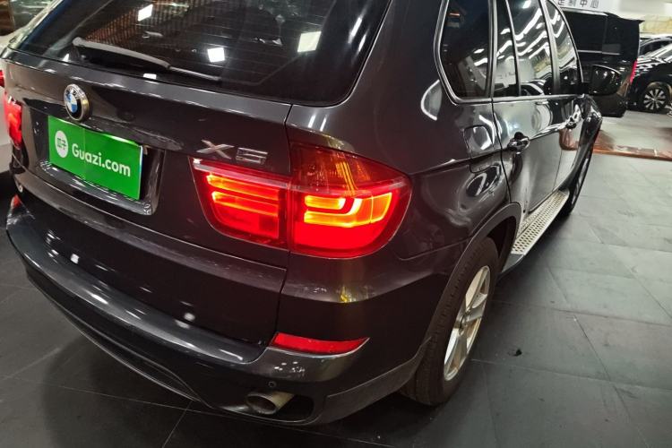 Used BMW X5 2011 xDrive35i Leading Model Right Rear Taillight