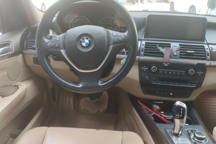 Used BMW X5 2011 xDrive35i Luxury Edition Steering Wheel