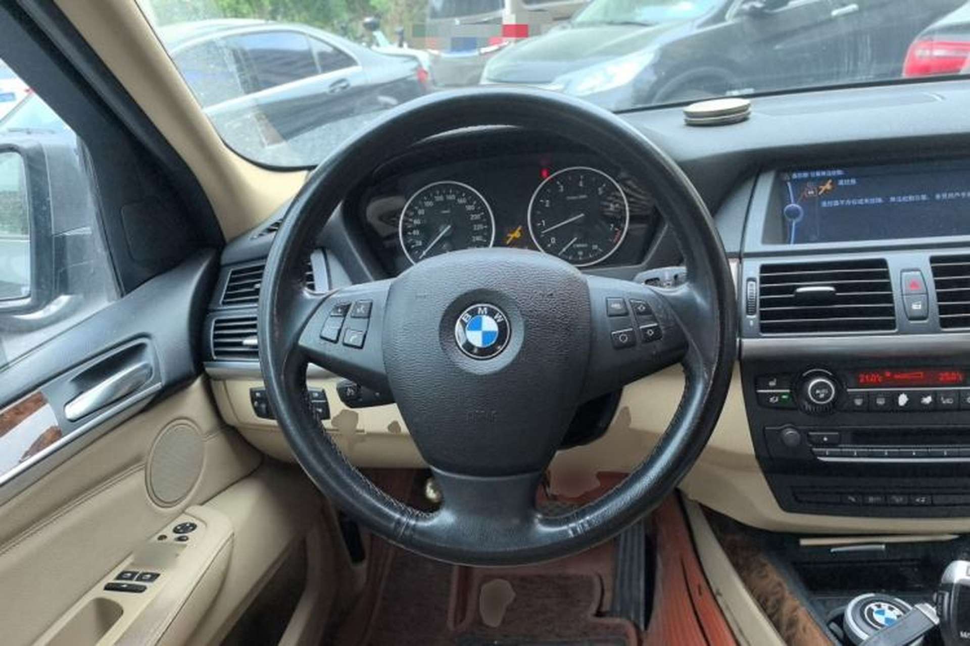 Used BMW X5 2011 xDrive35i Luxury Model Steering Wheel