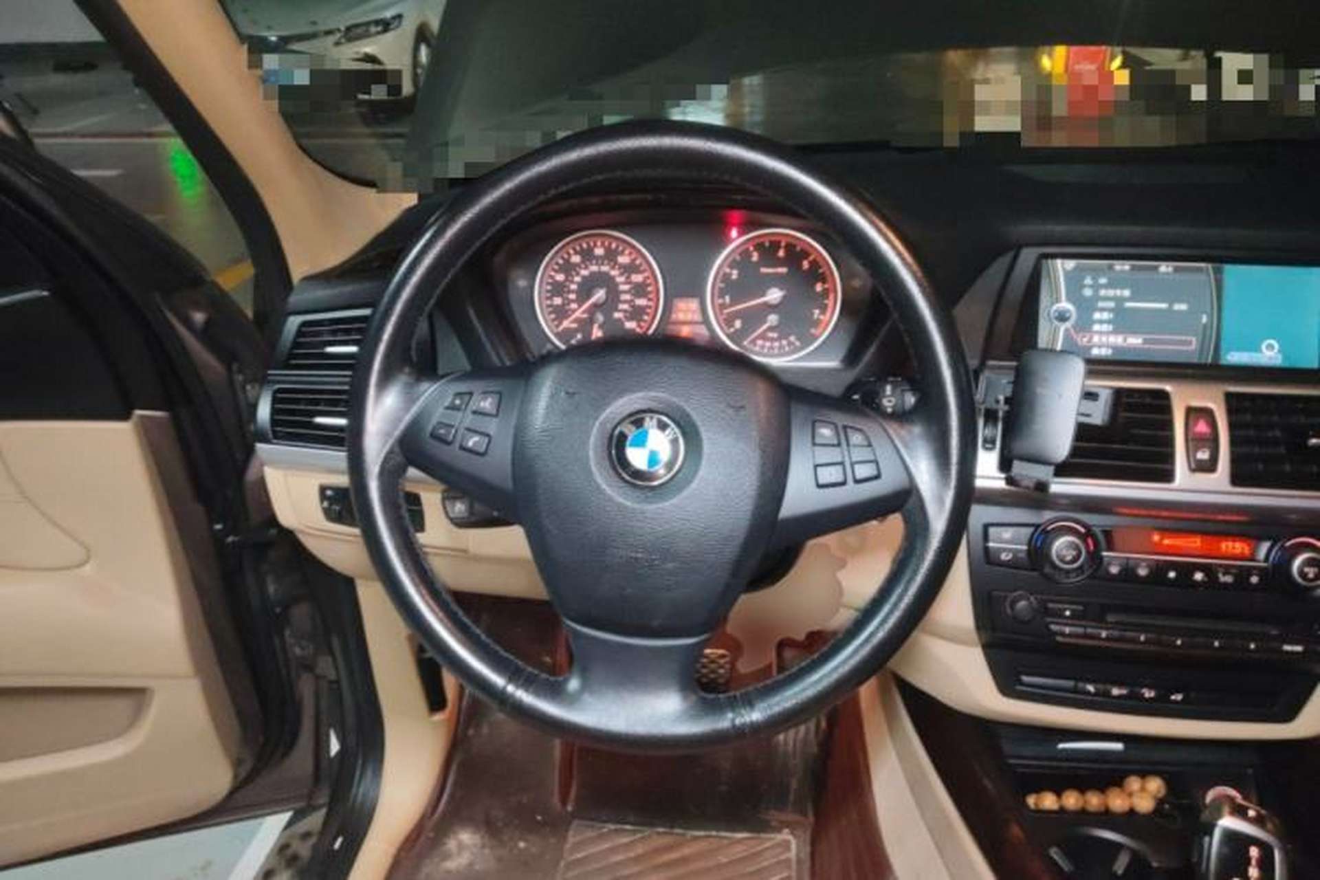 Used BMW X5 2011 xDrive35i U.S. specification Steering Wheel