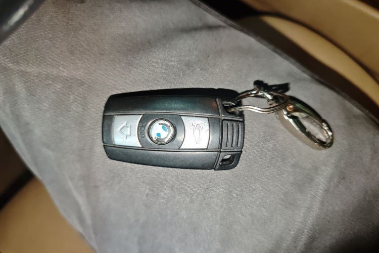 Used BMW X5 2011 xDrive35i Leading Model Vehicle Key