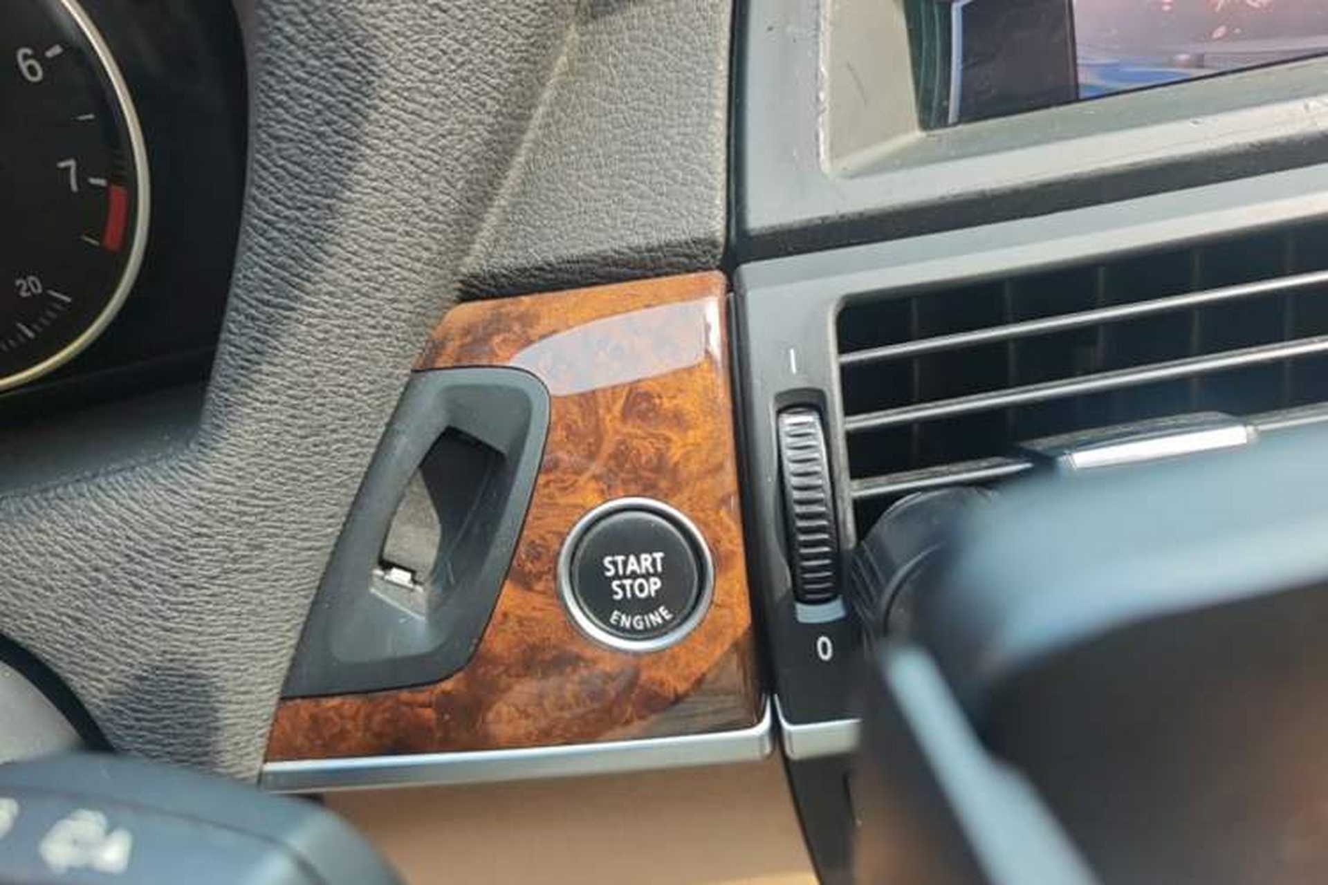 Used BMW X5 2011 xDrive35i Luxury Model Vehicle Key