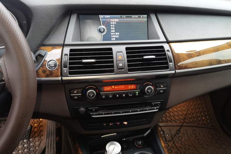 Used BMW X5 2011 xDrive35i Luxury Model Audio And AC Panel
