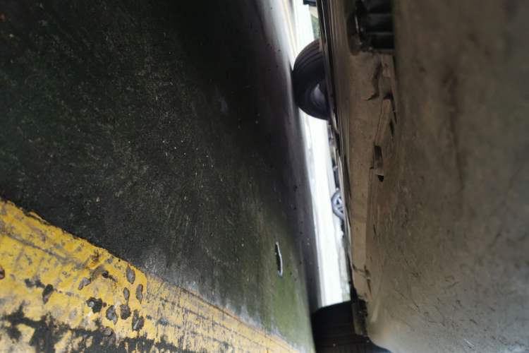Used BMW X5 2011 xDrive35i Leading Model Chassis Front Left