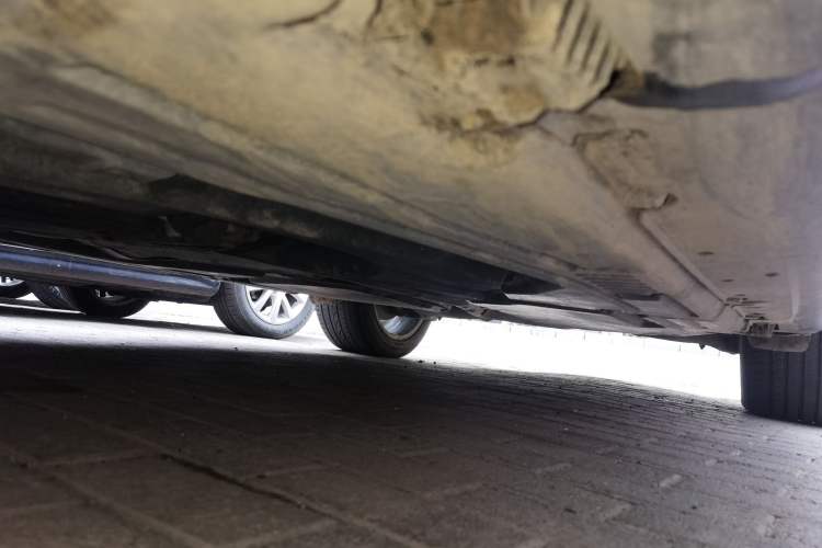 Used BMW X5 2011 xDrive35i Luxury Model Chassis Front Left
