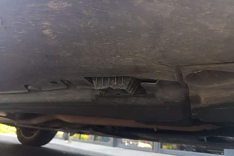 Used BMW X5 2011 xDrive35i Luxury Model Chassis Front Right
