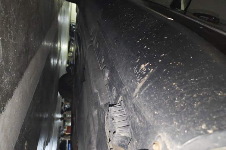 Used BMW X5 2011 xDrive35i Luxury Model Chassis Rear Left