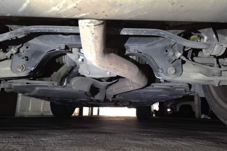 Used BMW X5 2011 xDrive35i Luxury Model Chassis Rear