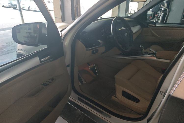 Used BMW X5 2011 xDrive35i M Sport model Driver Seat