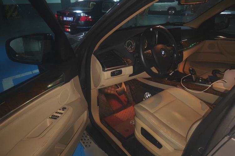 Used BMW X5 2011 xDrive35i Leading Model Driver Seat