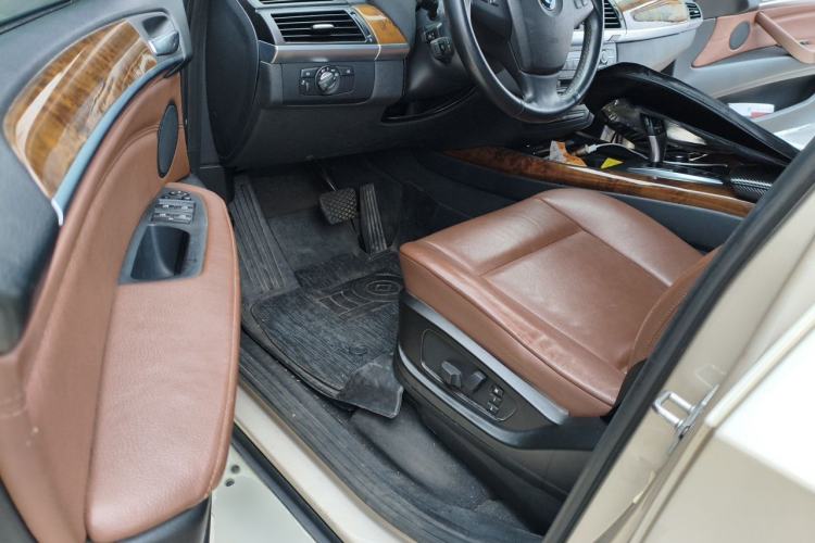Used BMW X5 2011 xDrive35i Leading Model Driver Seat