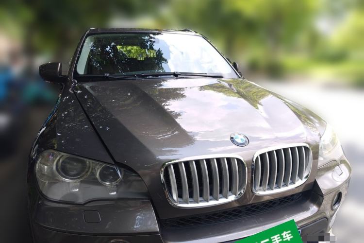 Used BMW X5 2011 xDrive35i Luxury Edition Front