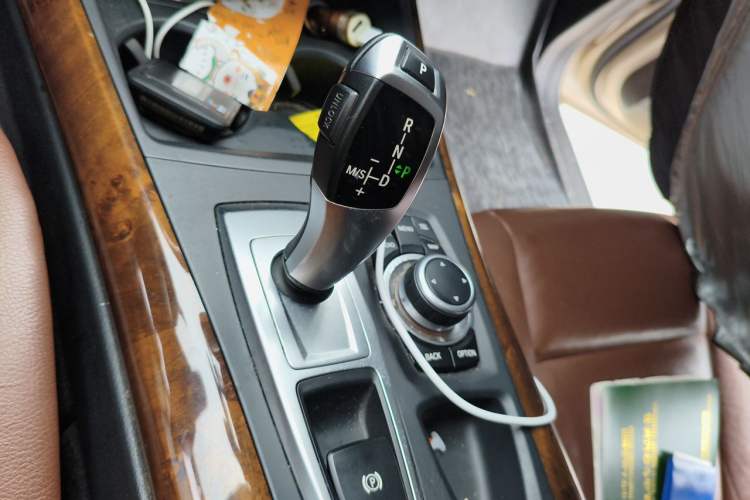 Used BMW X5 2011 xDrive35i Leading Model Gear Lever