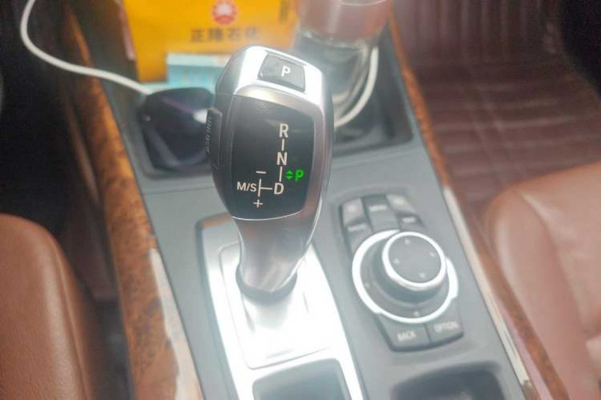 Used BMW X5 2011 xDrive35i Luxury Model Gear Lever