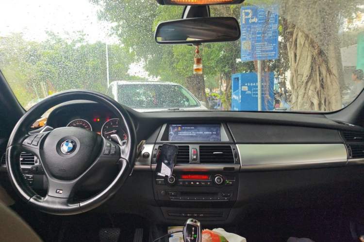Used BMW X5 2011 xDrive35i M Sport model Headliner