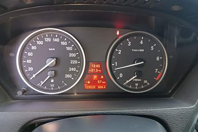 Used BMW X5 2011 xDrive35i Luxury Model Instrument Cluster
