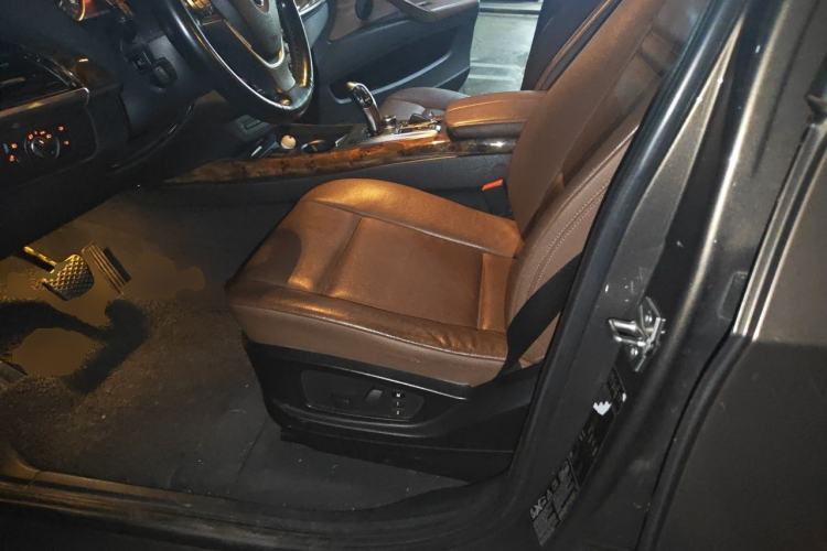 Used BMW X5 2011 xDrive35i Luxury Model Left Front Seat