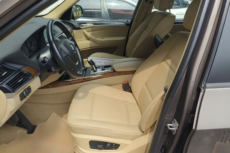 Used BMW X5 2011 xDrive35i Luxury Model Left Front Seat