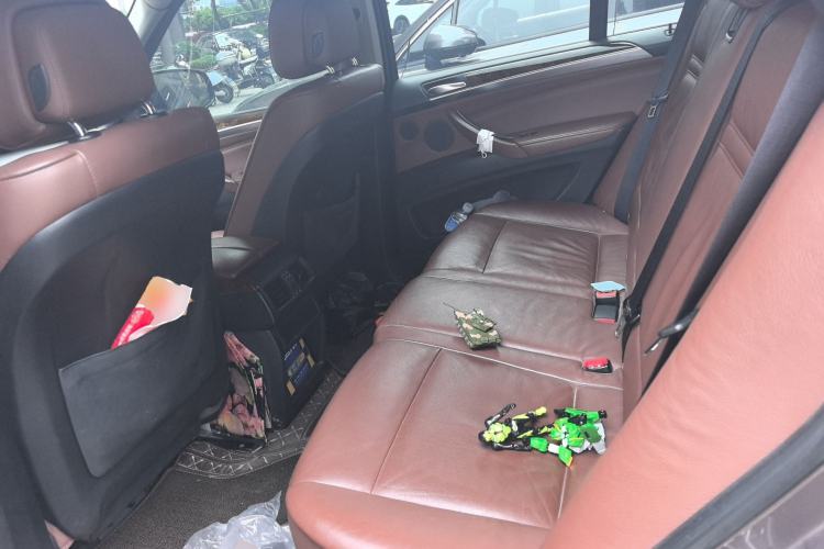 Used BMW X5 2011 xDrive35i Leading Model Left Rear Seat