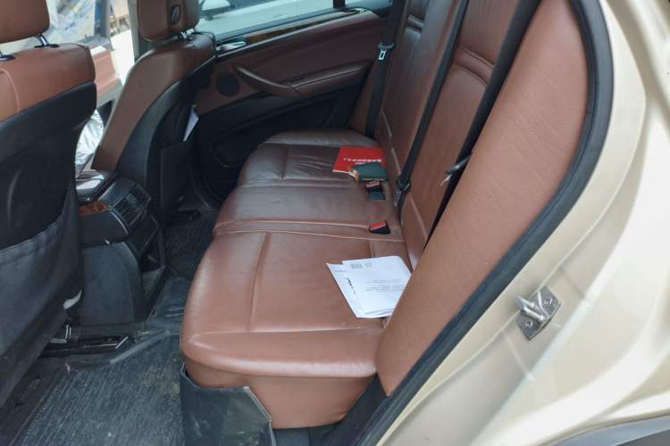 Used BMW X5 2011 xDrive35i Leading Model Left Rear Seat