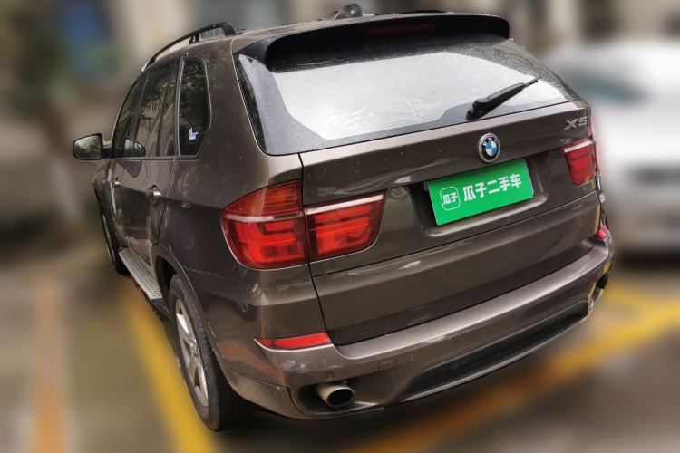 Used BMW X5 2011 xDrive35i Leading Model Rear Left 45 Deg