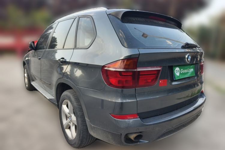 Used BMW X5 2011 xDrive35i Luxury Model Rear Left 45 Deg