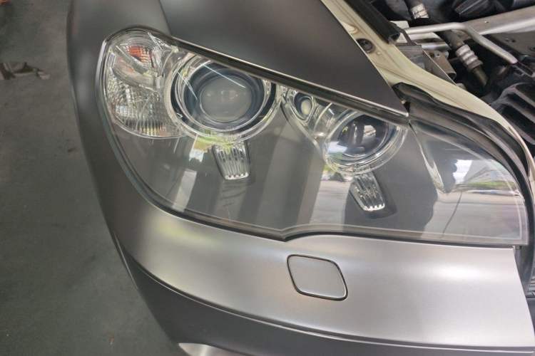 Used BMW X5 2011 xDrive35i M Sport model Right Front Headlight